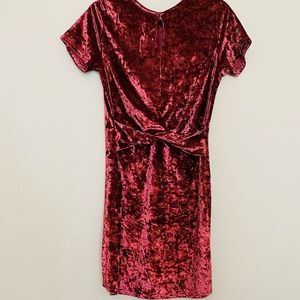 Crushed velvet body con dress